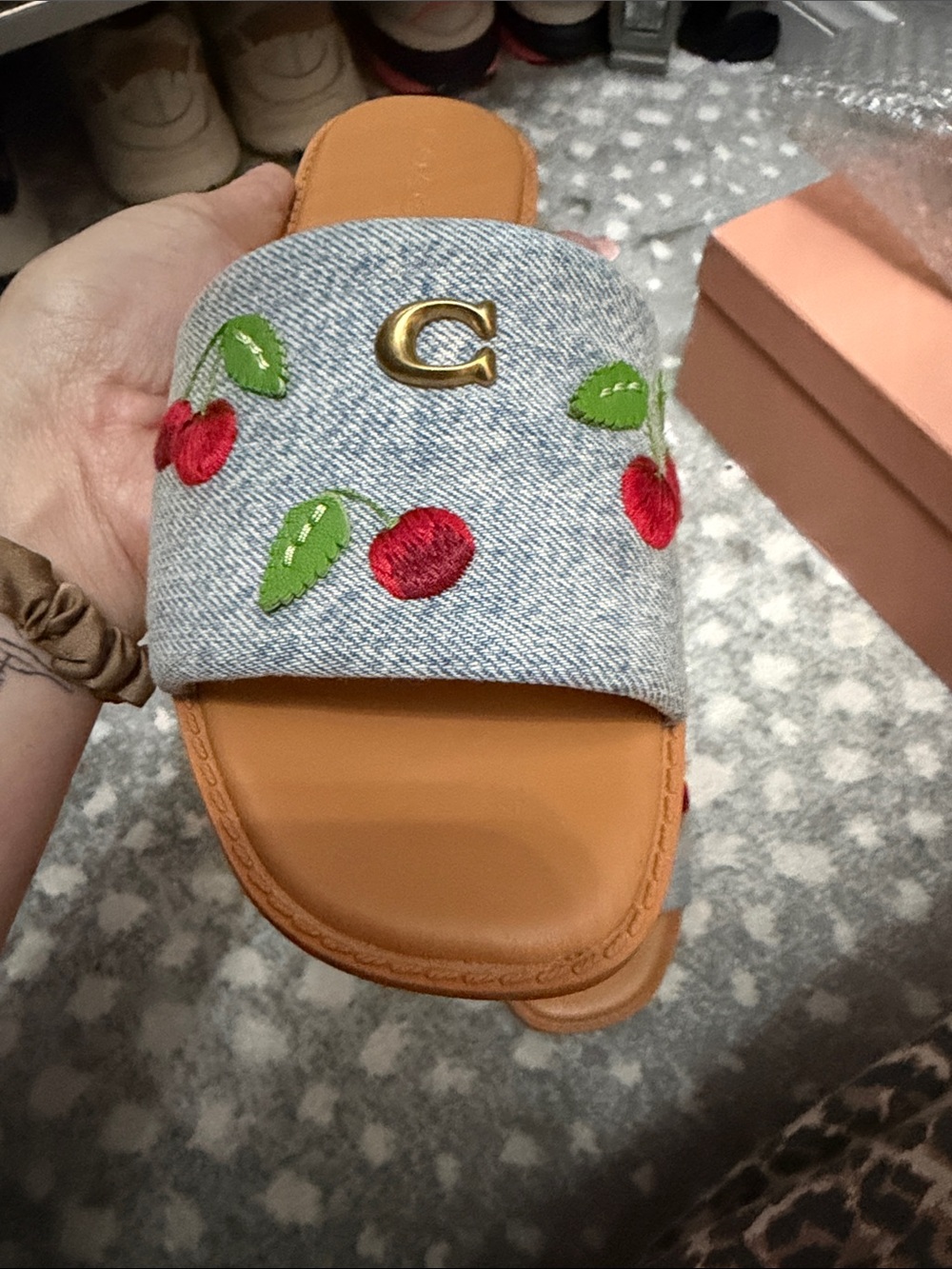 Coach Denim Cherry Slide Sandals - Light Blue & Tan🚨‼️ FINAL DROP!! - Picture 4 of 7